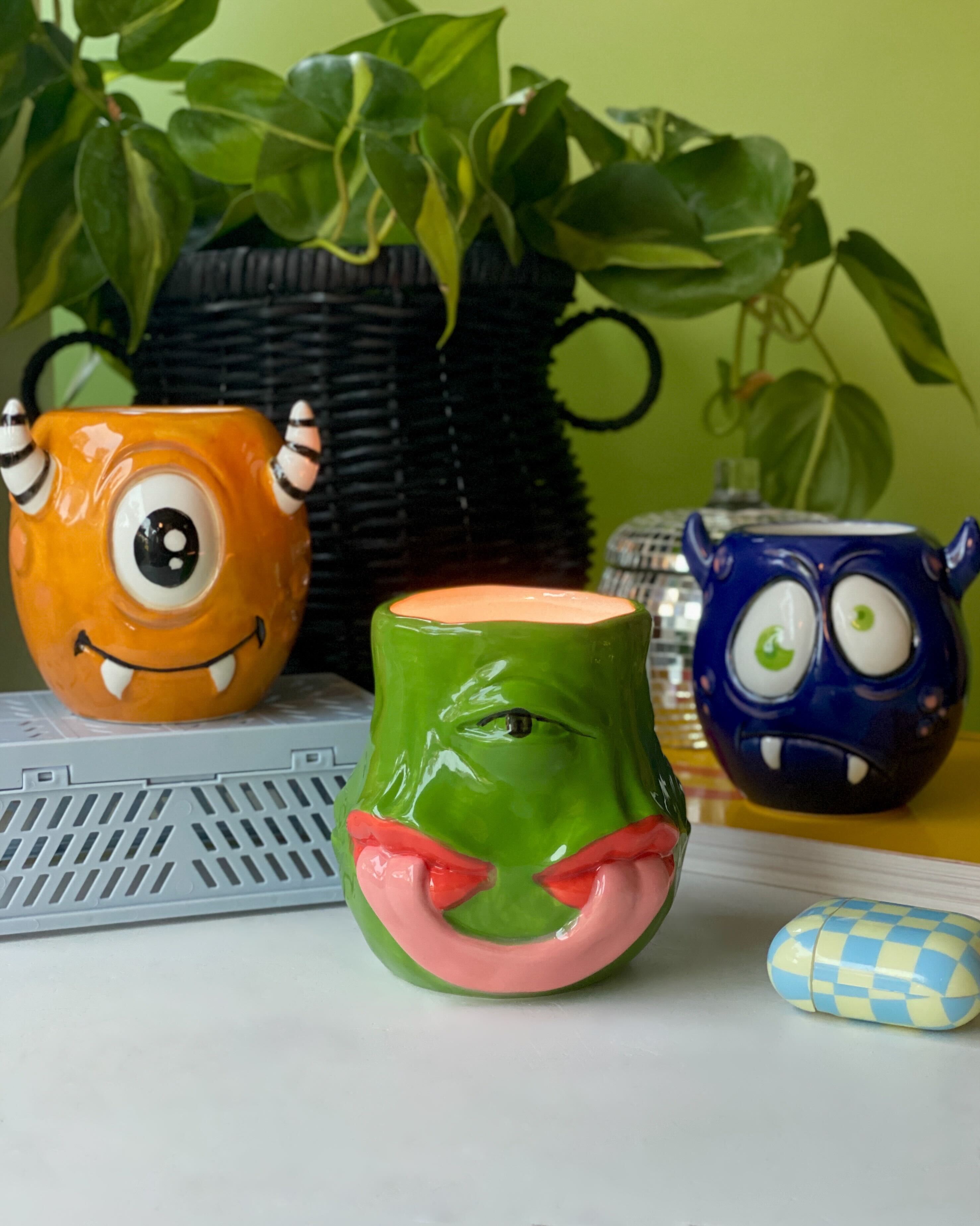 Oogly-Boogly – DW Home Candles