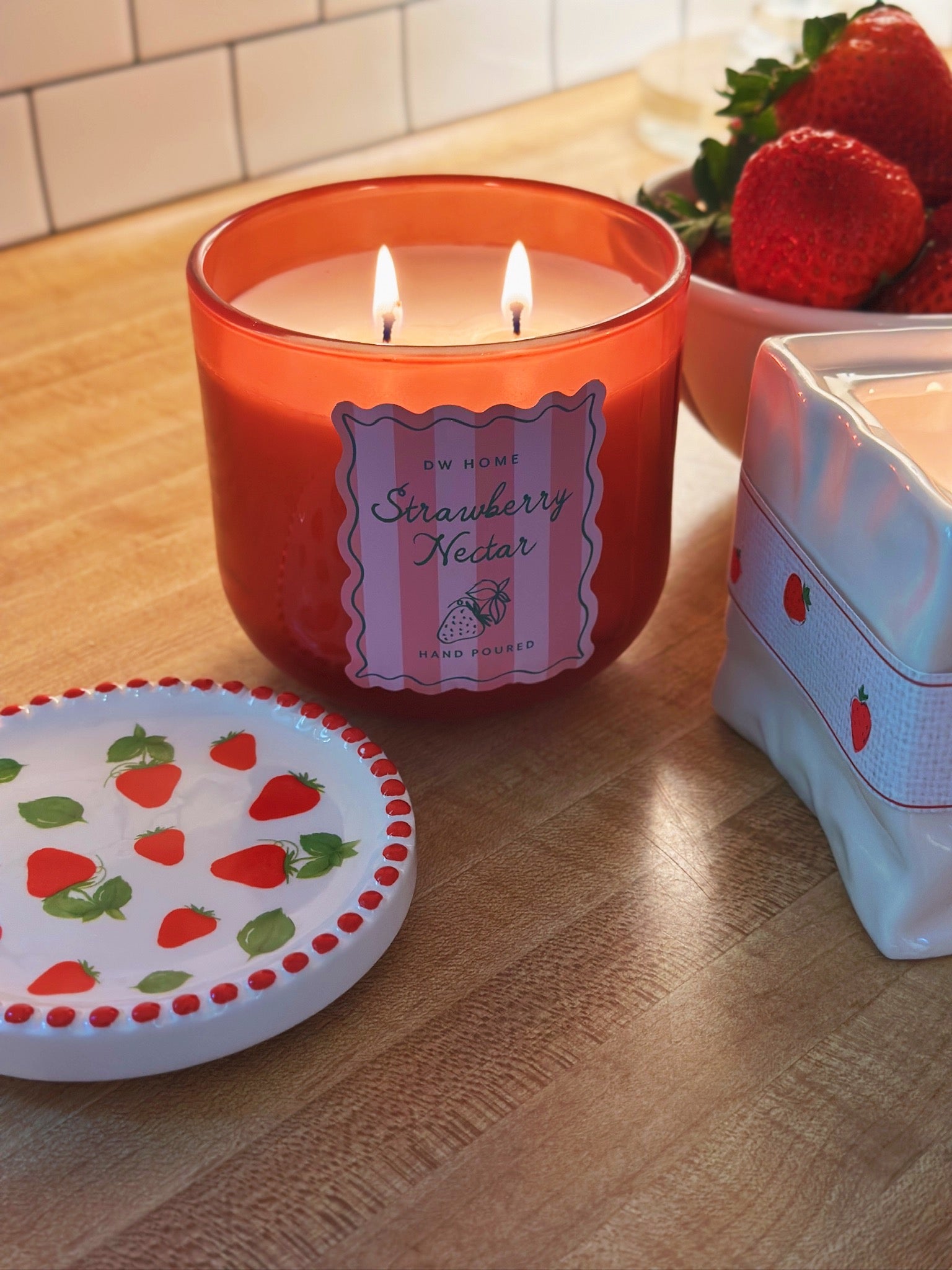 Strawberry Nectar – DW Home Candles