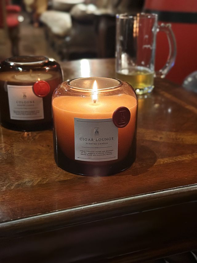 Cigar Lounge Candle Single Wick